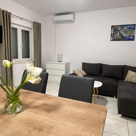 Apartman Krsticevic Metković Exterior foto