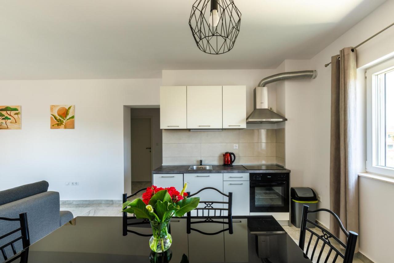 Apartman Krsticevic Metković Exterior foto